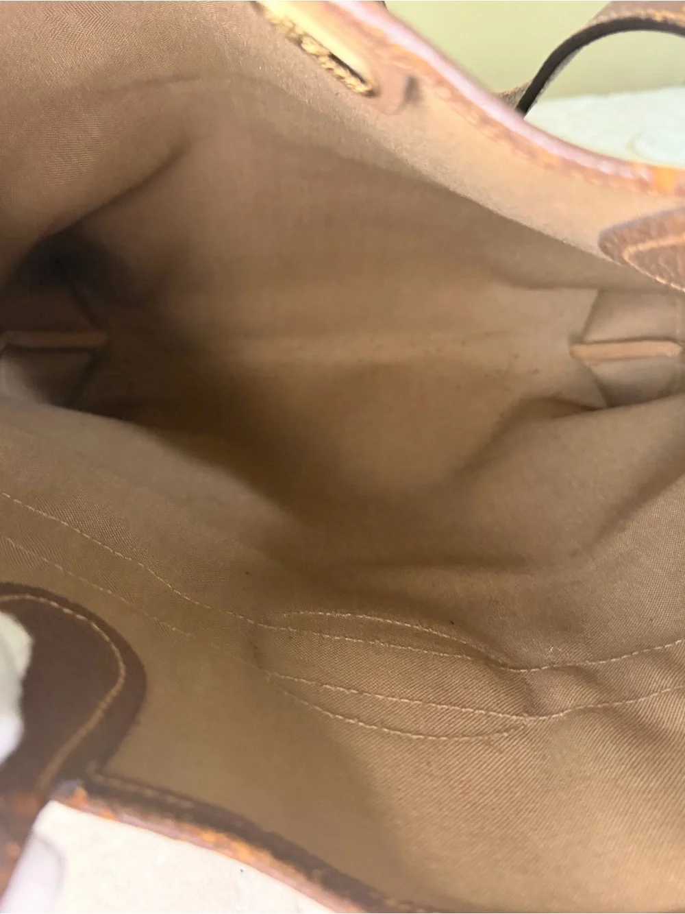 Gucci Brown GG Supreme Canvas Tote with Green-Red Stripe and Gold Hardware - Picture 11 of 16